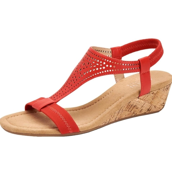 Alfani Shoes - Alfani Womens Vacanzaa 2 Faux Leather T-Strap Wedge Sandals